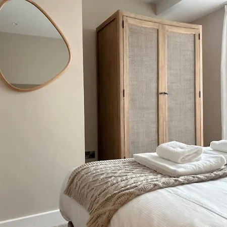 The Racers Roost At Ryedale House 公寓 *