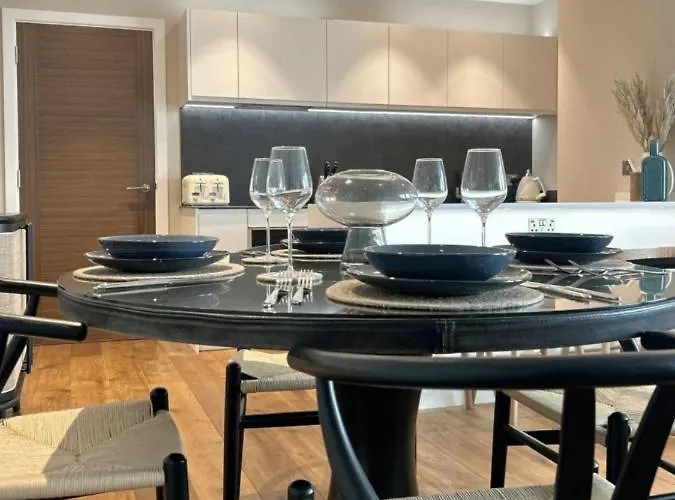 The Racers Roost At Ryedale House Apartment *